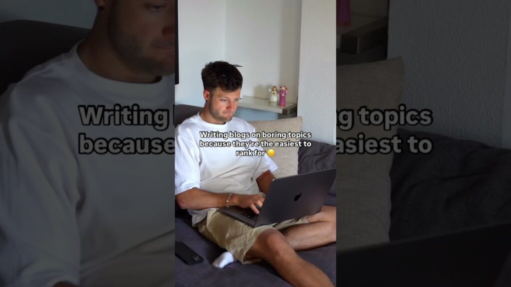 4 BRUTAL Realities Of Starting A Travel Blog!